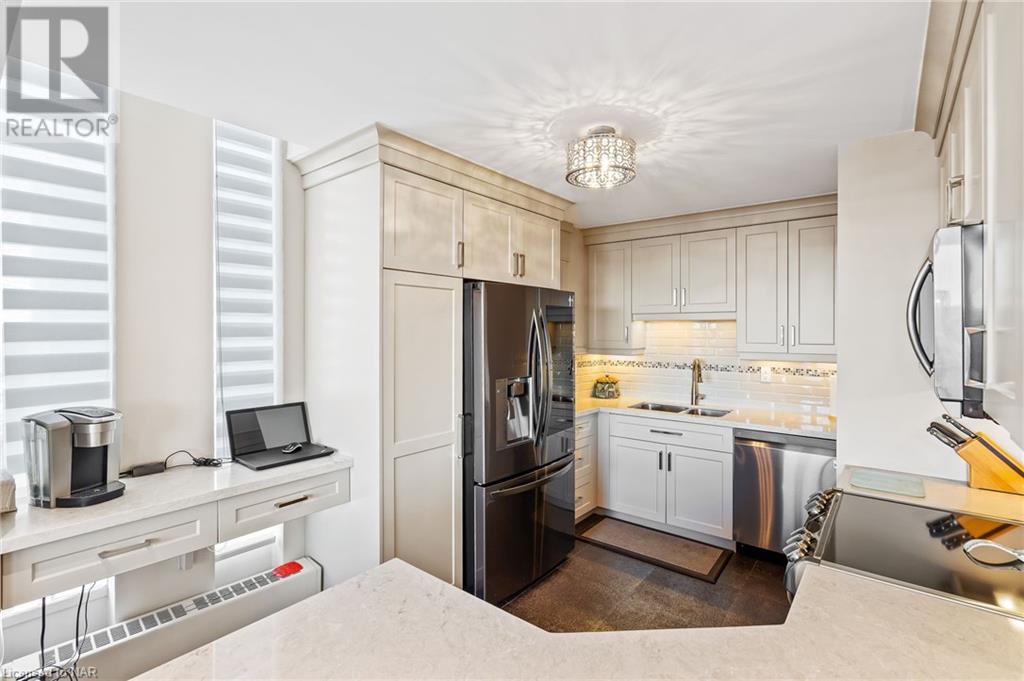 15 Towering Heights Boulevard Unit# 1202, St. Catharines, Ontario  L2T 3G7 - Photo 12 - 40513071
