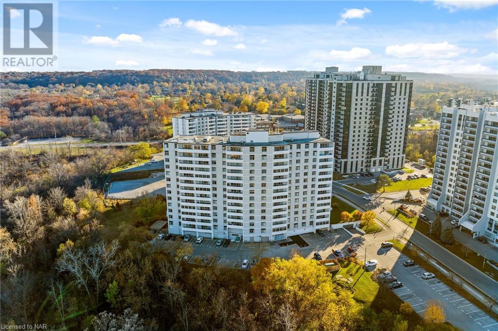 15 Towering Heights Boulevard Unit# 1202, St. Catharines, Ontario  L2T 3G7 - Photo 28 - 40513071