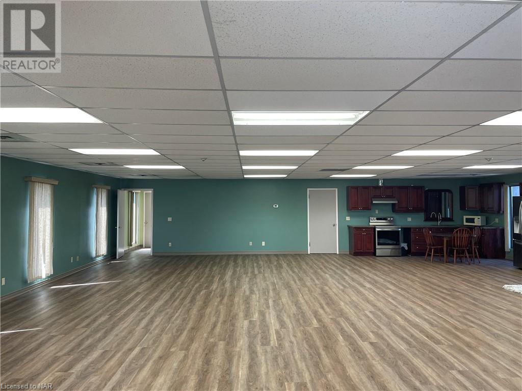 43 Queen Street, Fort Erie, Ontario  L2A 1V6 - Photo 2 - 40486596