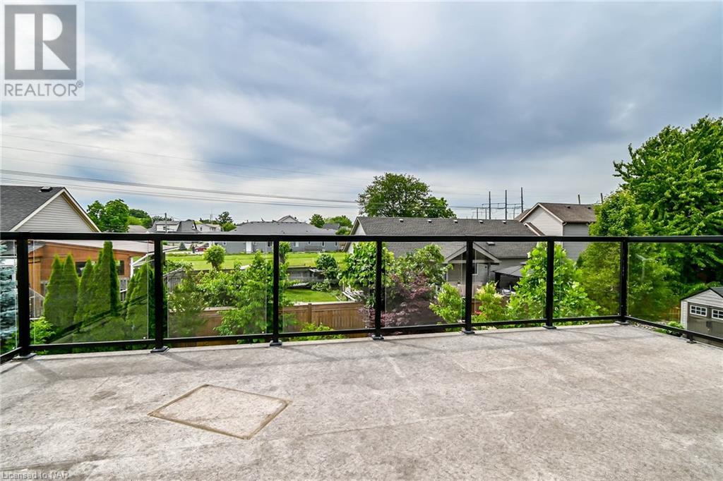 8 Tuscany Court, St. Catharines, Ontario  L2S 0E2 - Photo 25 - 40513009
