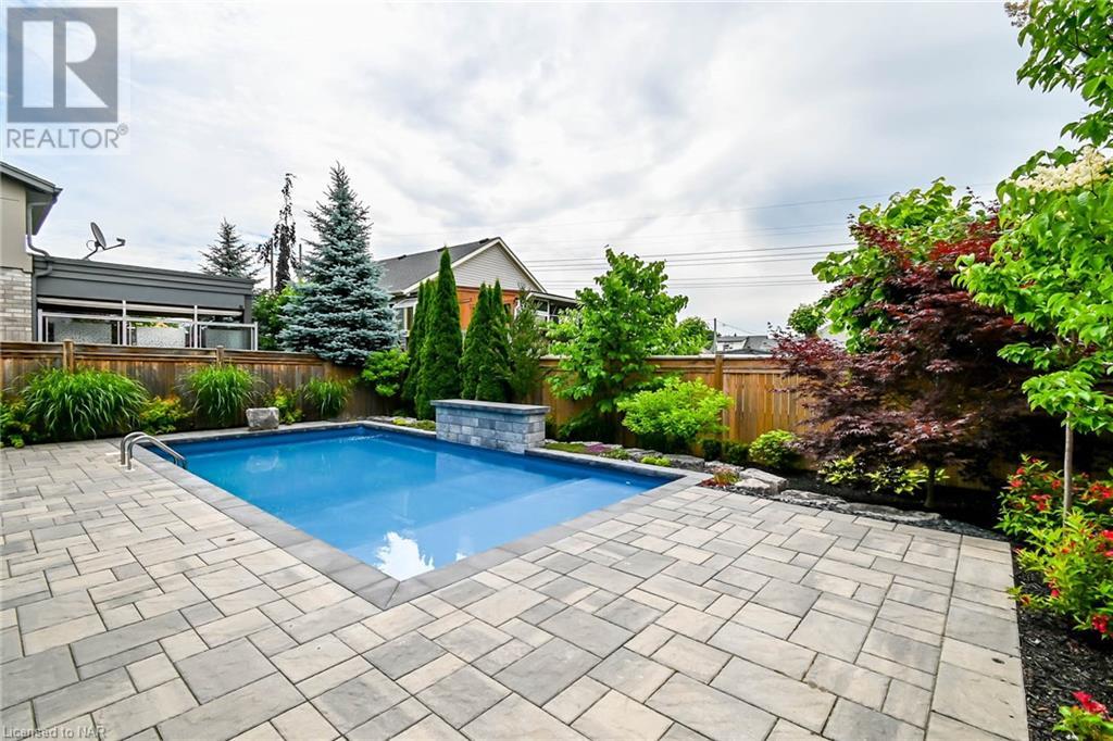 8 Tuscany Court, St. Catharines, Ontario  L2S 0E2 - Photo 40 - 40513009
