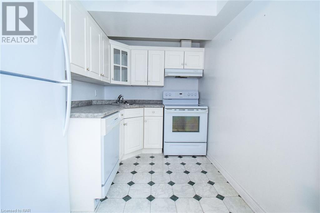 47 Joanna Drive, St. Catharines, Ontario  L2N 7B5 - Photo 27 - 40513176