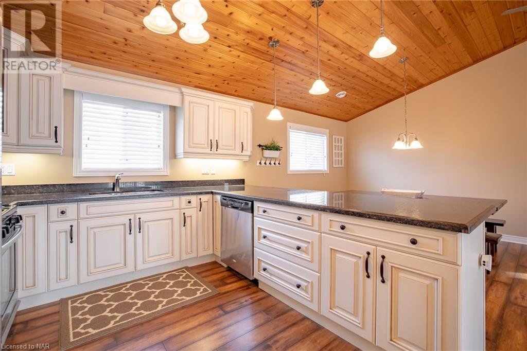 319 Cherrywood Avenue, Crystal Beach, Ontario  L0S 1B0 - Photo 14 - 40512659