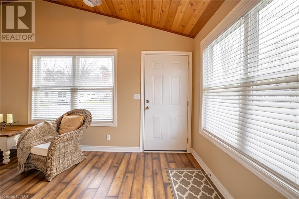 319 Cherrywood Avenue, Crystal Beach, Ontario  L0S 1B0 - Photo 4 - 40512659