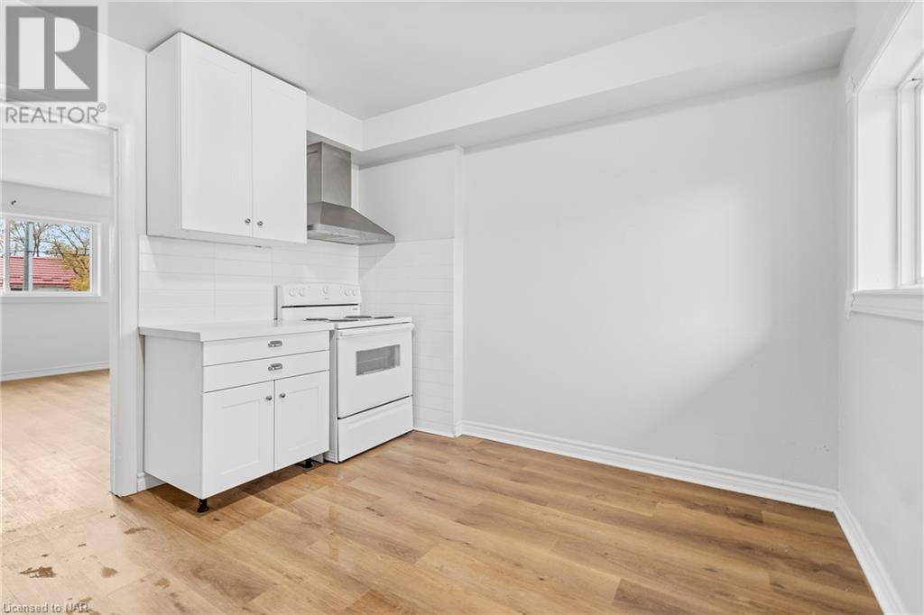 8422 Willoughby Drive Unit# Main, Chippawa, Ontario  L2G 6X5 - Photo 10 - 40514191