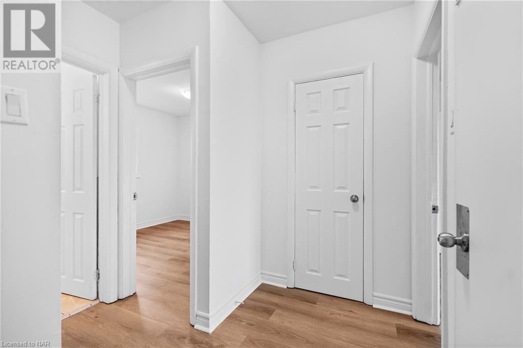 8424 Willoughby Drive Unit# Upper, Chippawa, Ontario  L2G 6X5 - Photo 11 - 40514487