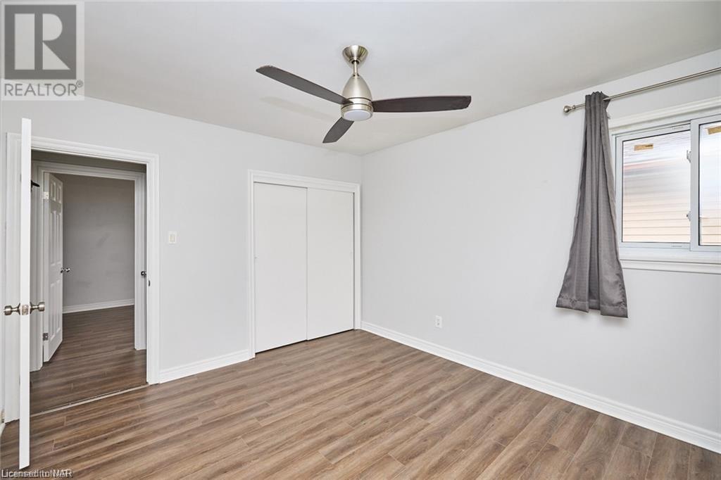 42 Burness Drive, St. Catharines, Ontario  L2P 1J5 - Photo 12 - 40514406