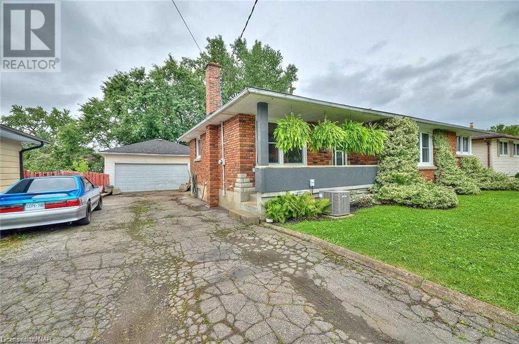 42 Burness Drive, St. Catharines, Ontario  L2P 1J5 - Photo 26 - 40514406