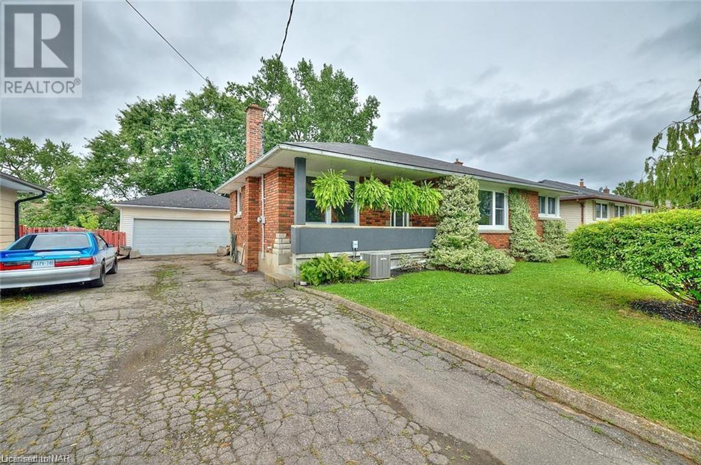 42 Burness Drive, St. Catharines, Ontario  L2P 1J5 - Photo 27 - 40514406
