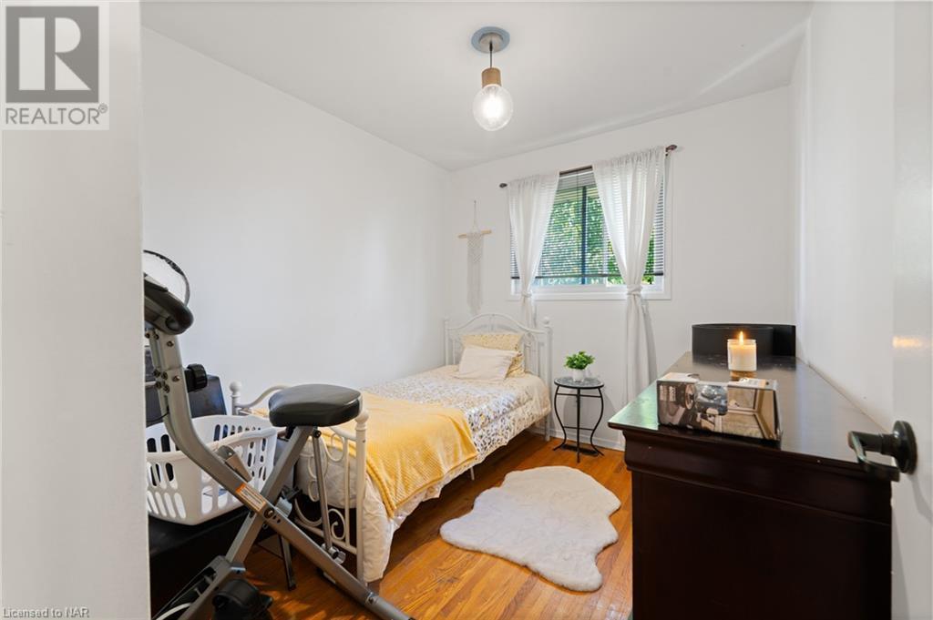 98 Dorchester Boulevard, St. Catharines, Ontario  L2M 6V2 - Photo 12 - 40514596