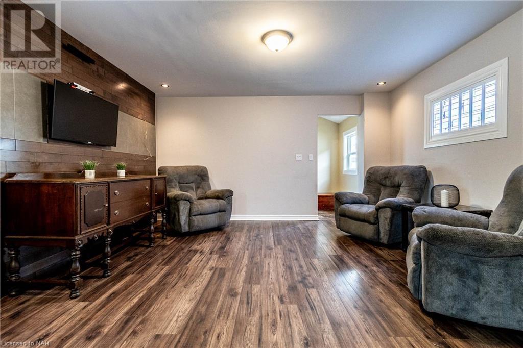 421 Davis Street, Port Colborne, Ontario  L3K 1Z7 - Photo 16 - 40514305