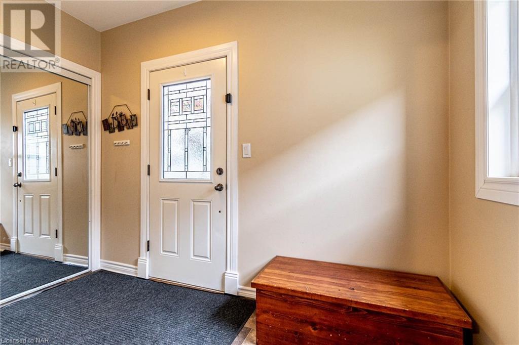 421 Davis Street, Port Colborne, Ontario  L3K 1Z7 - Photo 9 - 40514305