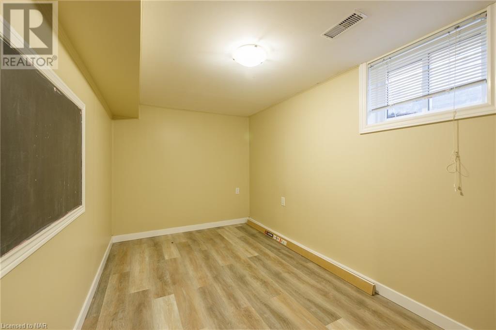 5612 Heritage Drive #basement Unit, Niagara Falls, Ontario  L2J 3J7 - Photo 8 - 40514563