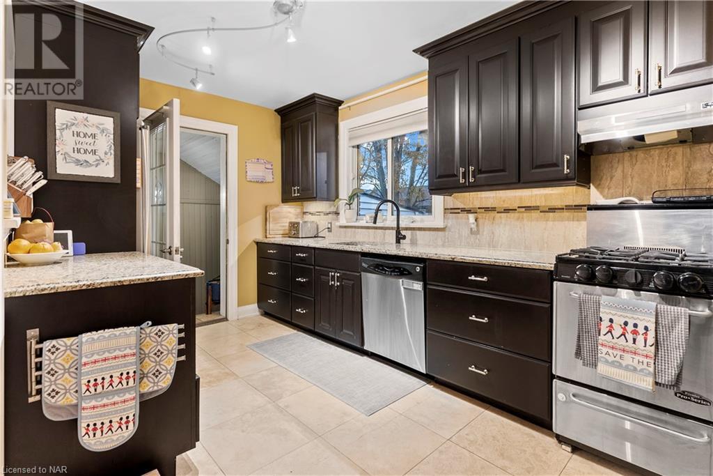3 Maplewood Drive, St. Catharines, Ontario  L2M 3N9 - Photo 12 - 40514647