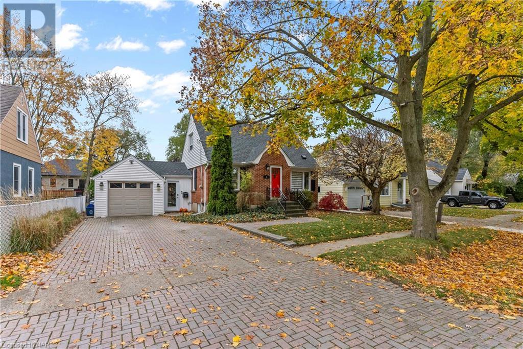 3 Maplewood Drive, St. Catharines, Ontario  L2M 3N9 - Photo 4 - 40514647
