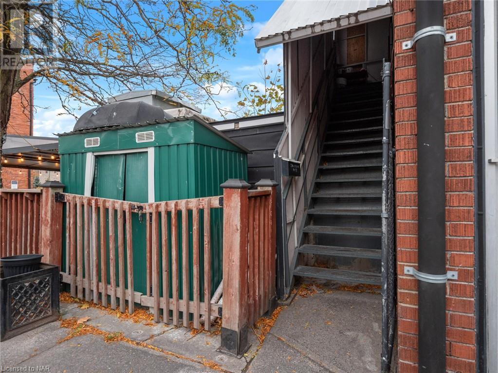 6 Albert St W Street, Thorold, Ontario  L2V 1X3 - Photo 10 - 40514772