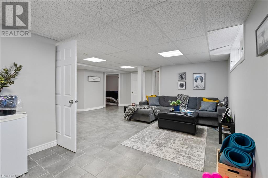 37 Jefferson Court E, Welland, Ontario  L3C 7G5 - Photo 21 - 40514810