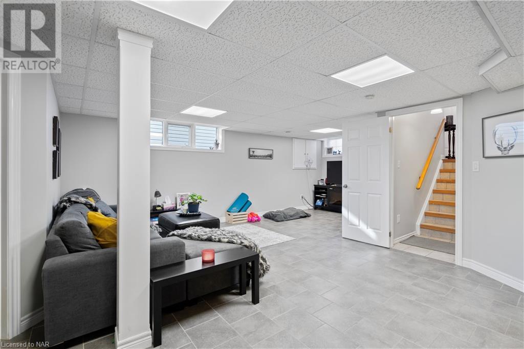 37 Jefferson Court E, Welland, Ontario  L3C 7G5 - Photo 22 - 40514810