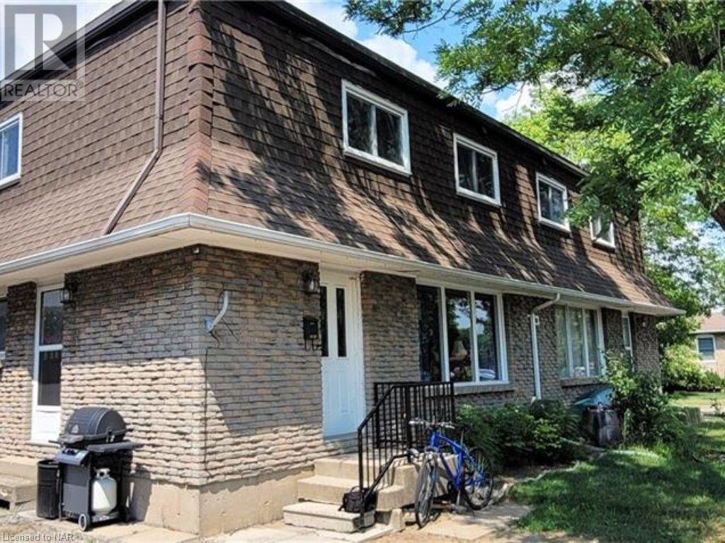 100 Endicott Terrace Unit# B, Welland, Ontario  L3C 5R9 - Photo 2 - 40514855