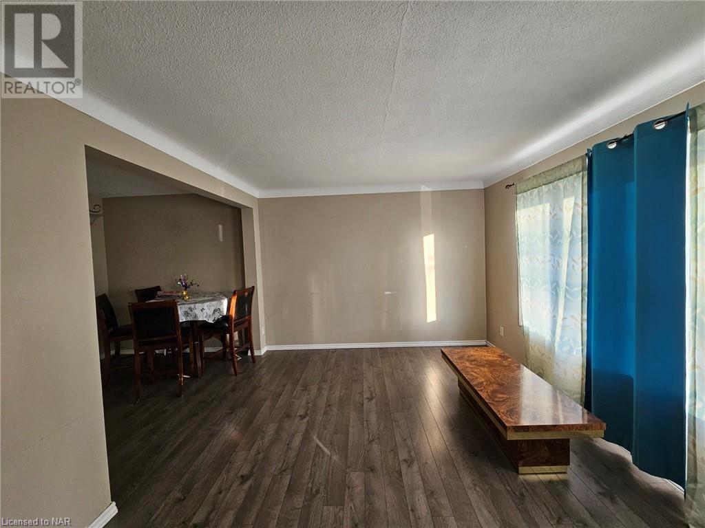 100 Endicott Terrace Unit# B, Welland, Ontario  L3C 5R9 - Photo 5 - 40514855
