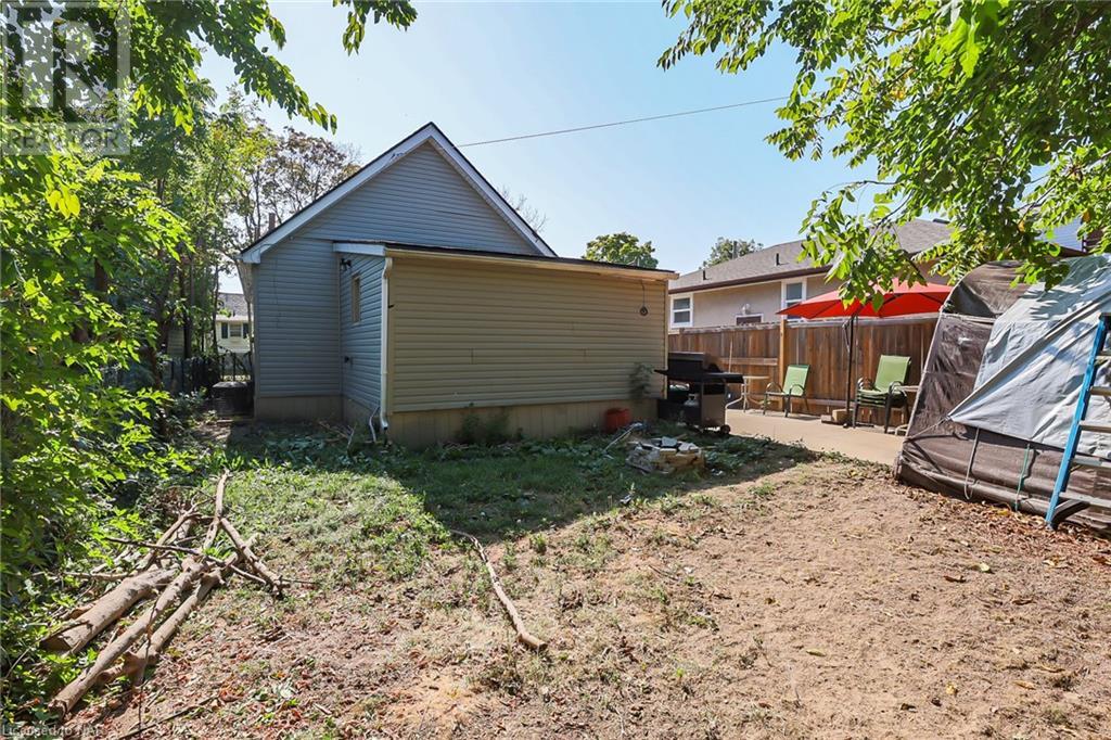 17 Lailey Street, St. Catharines, Ontario  L2M 5G7 - Photo 17 - 40514038