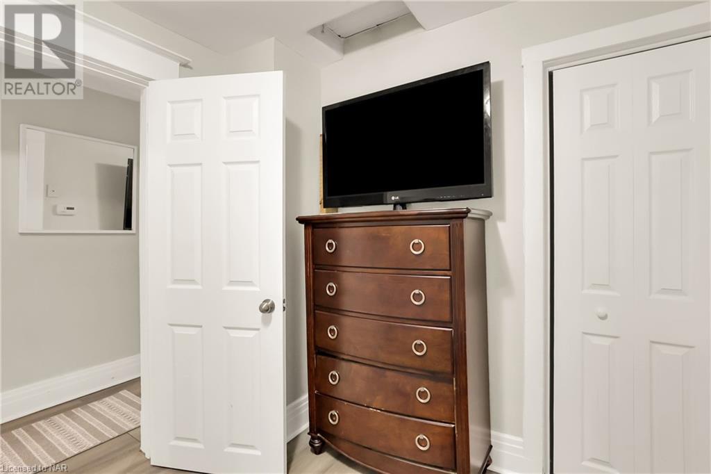 17 Lailey Street, St. Catharines, Ontario  L2M 5G7 - Photo 7 - 40514038