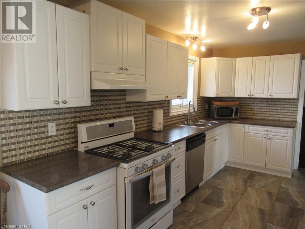 6643 Hawkins Street, Niagara Falls, Ontario  L2G 3C1 - Photo 13 - 40514800