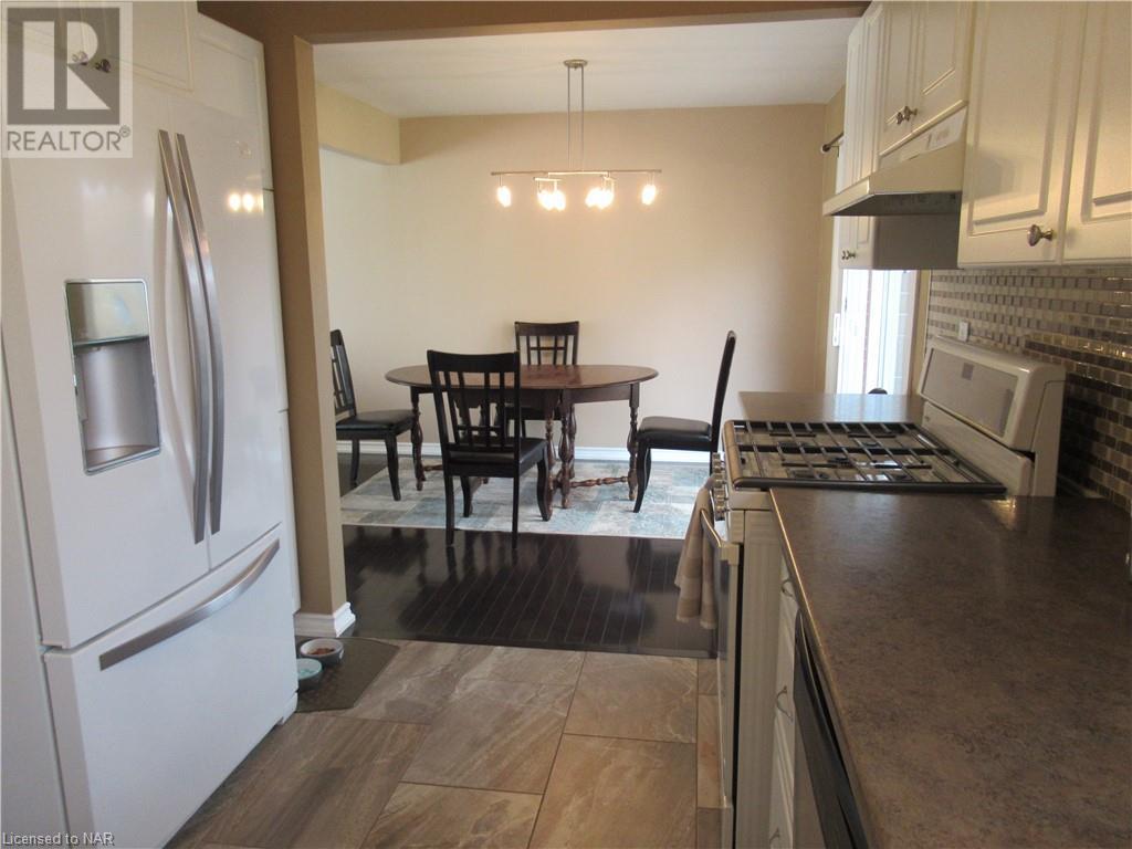 6643 Hawkins Street, Niagara Falls, Ontario  L2G 3C1 - Photo 14 - 40514800