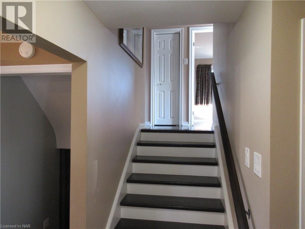 6643 Hawkins Street, Niagara Falls, Ontario  L2G 3C1 - Photo 15 - 40514800