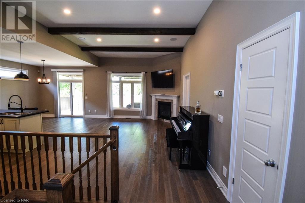 3990 Village Creek Drive, Stevensville, Ontario  L0S 1S0 - Photo 6 - 40515140