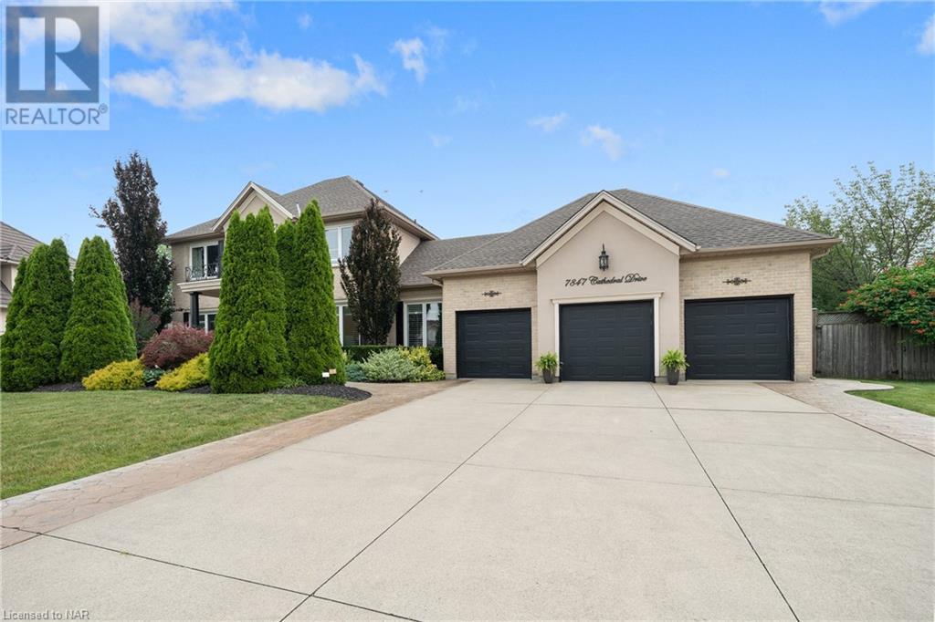 7847 Cathedral Drive, Niagara Falls, Ontario  L2H 2Z3 - Photo 4 - 40515025