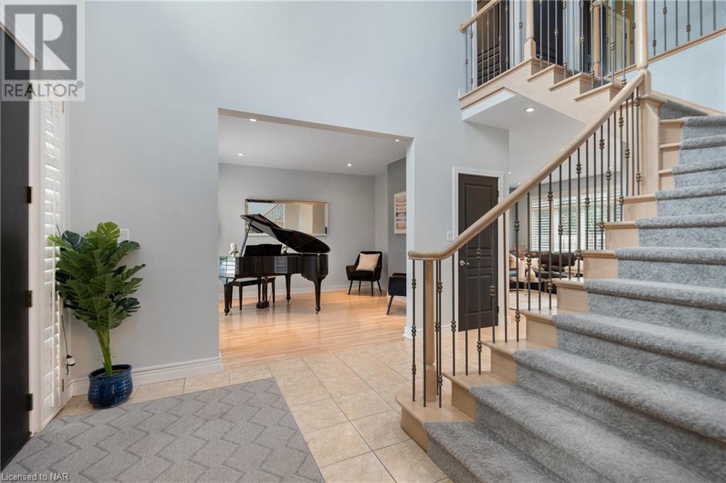 7847 Cathedral Drive, Niagara Falls, Ontario  L2H 2Z3 - Photo 8 - 40515025
