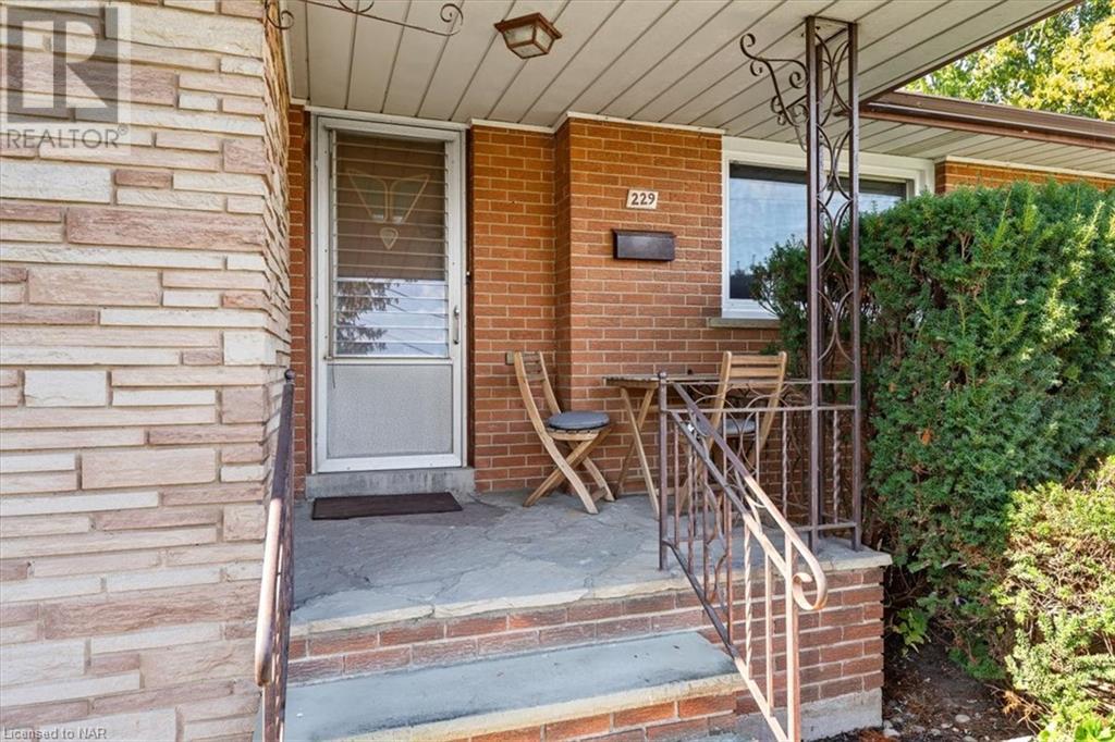 229 West Side Road, Port Colborne, Ontario  L3K 5L1 - Photo 2 - 40515046