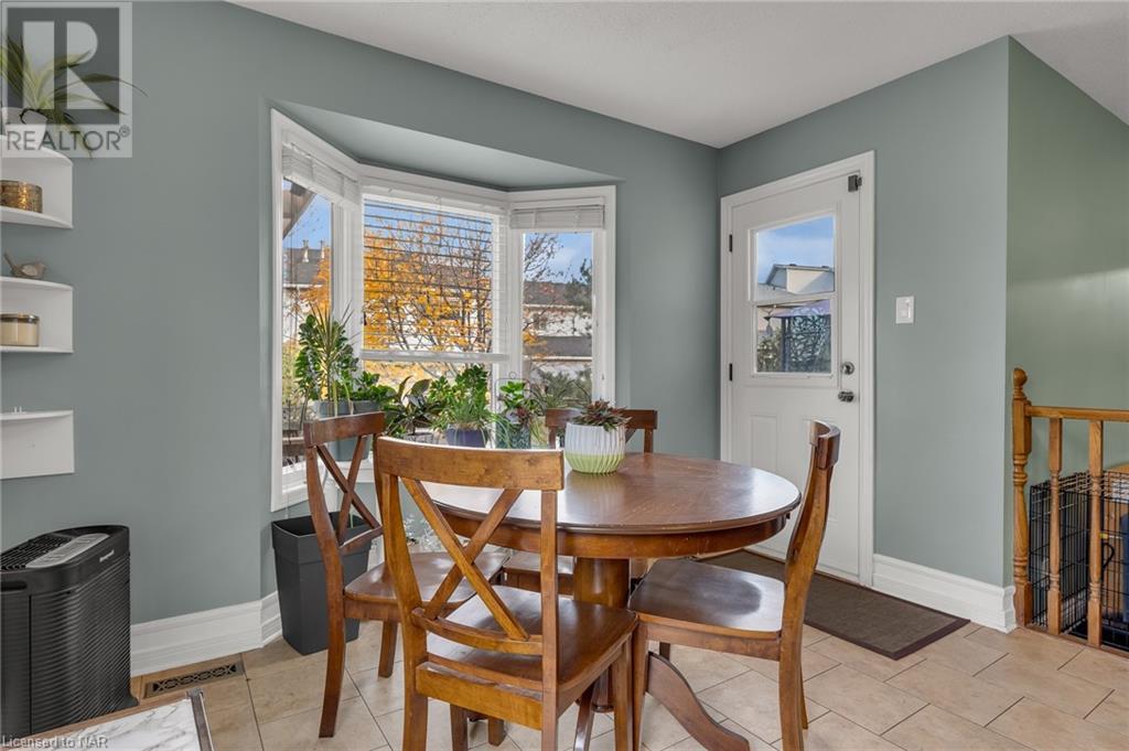 4533 St. Volodymyr Crescent, Beamsville, Ontario  L3J 0B6 - Photo 10 - 40512928