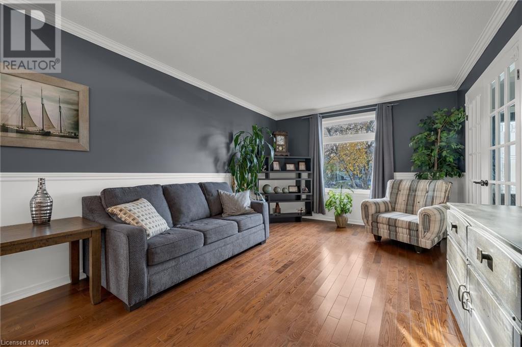 4533 St. Volodymyr Crescent, Beamsville, Ontario  L3J 0B6 - Photo 3 - 40512928