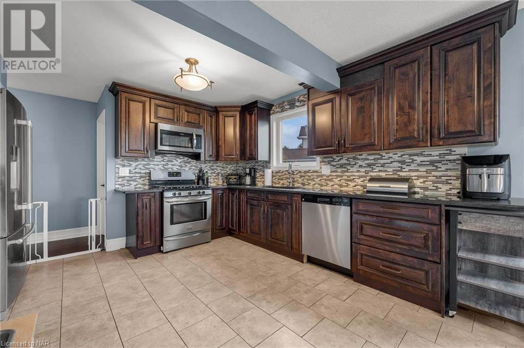 4533 St. Volodymyr Crescent, Beamsville, Ontario  L3J 0B6 - Photo 7 - 40512928