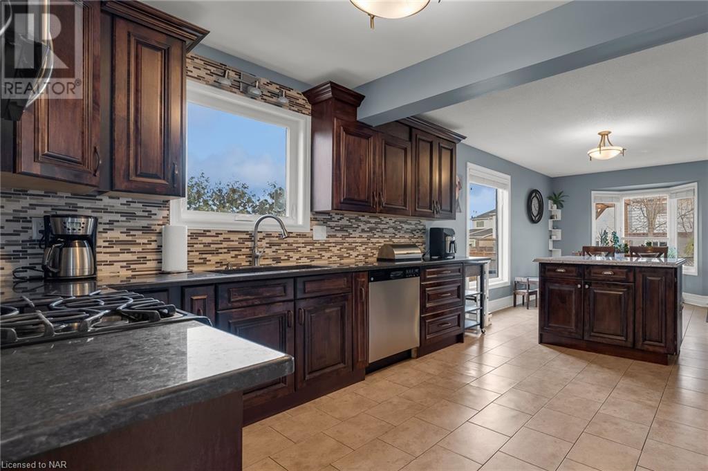 4533 St. Volodymyr Crescent, Beamsville, Ontario  L3J 0B6 - Photo 8 - 40512928
