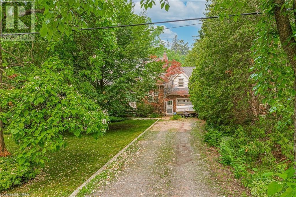 303 Indian Valley Trail, Mississauga, Ontario  L5G 2K9 - Photo 4 - 40515399