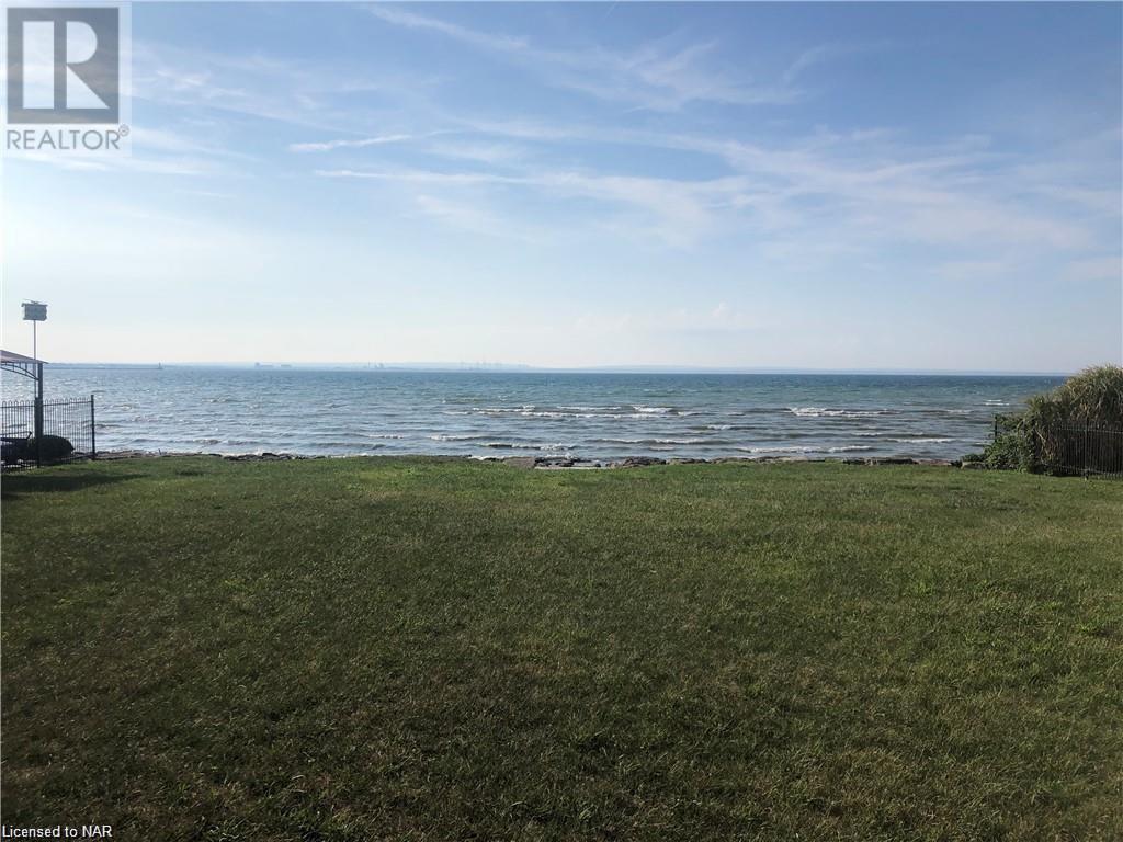 695 Lakeshore Road, Fort Erie, Ontario  L2A 1B8 - Photo 13 - 40515465