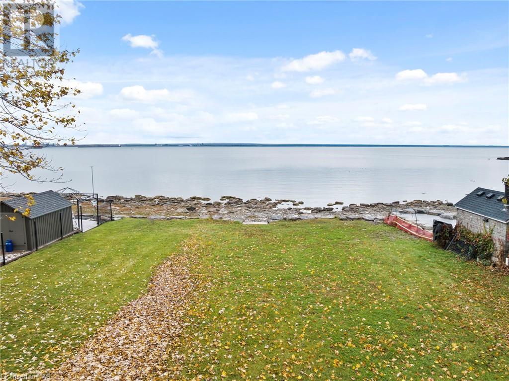 695 Lakeshore Road, Fort Erie, Ontario  L2A 1B8 - Photo 14 - 40515465