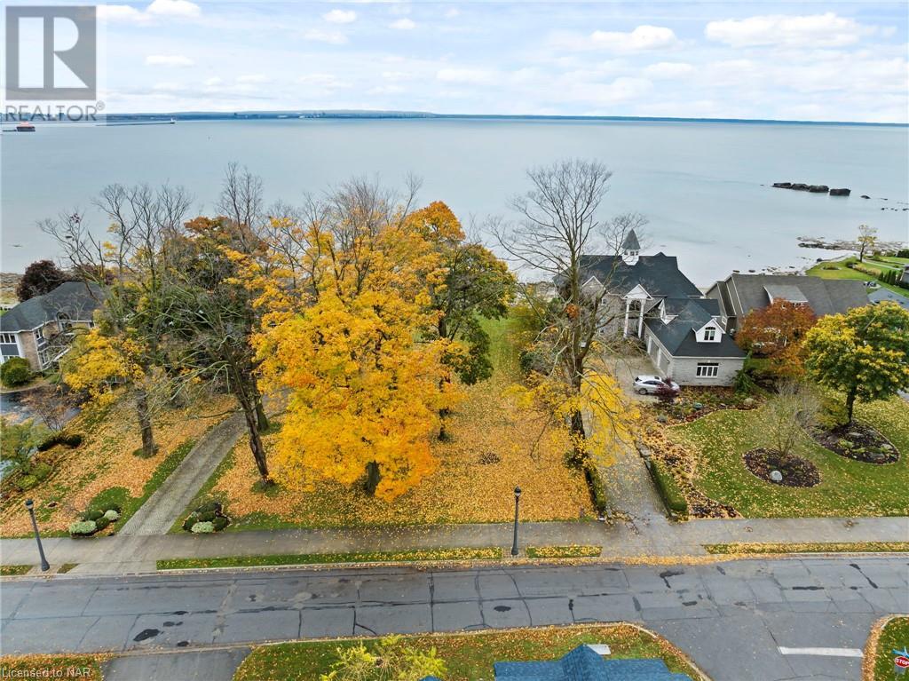 695 Lakeshore Road, Fort Erie, Ontario  L2A 1B8 - Photo 5 - 40515465