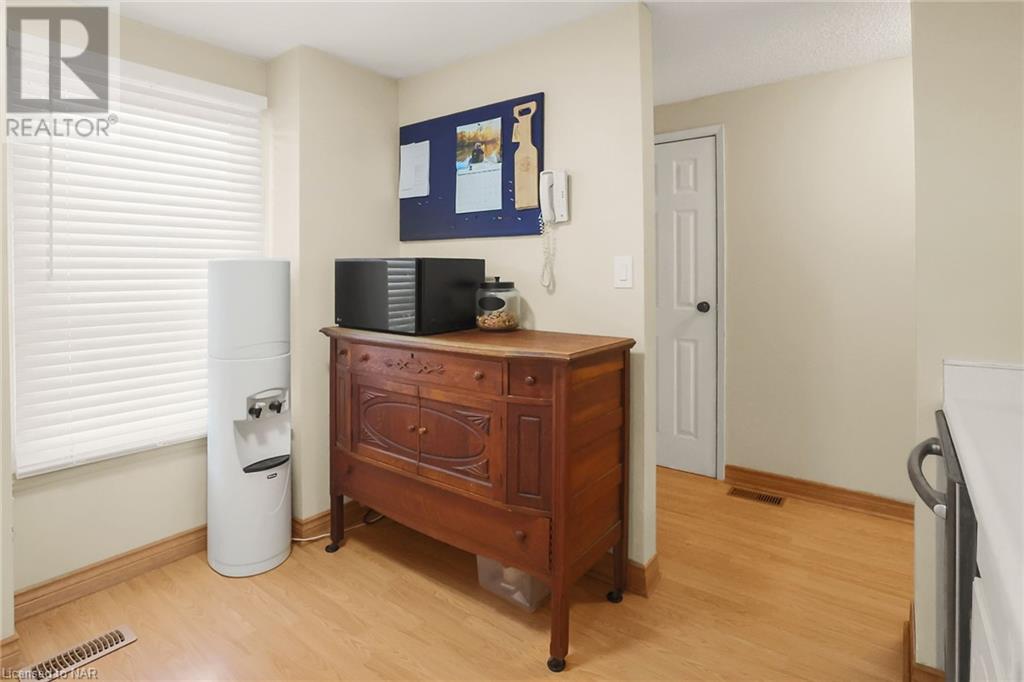 242 Lakeport Road Unit# 39, St. Catharines, Ontario  L2N 6V2 - Photo 5 - 40515652