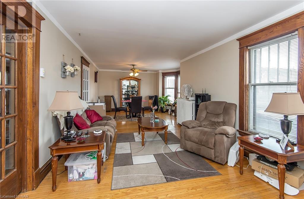 135 Young Street, Welland, Ontario  L3B 4C7 - Photo 11 - 40513520