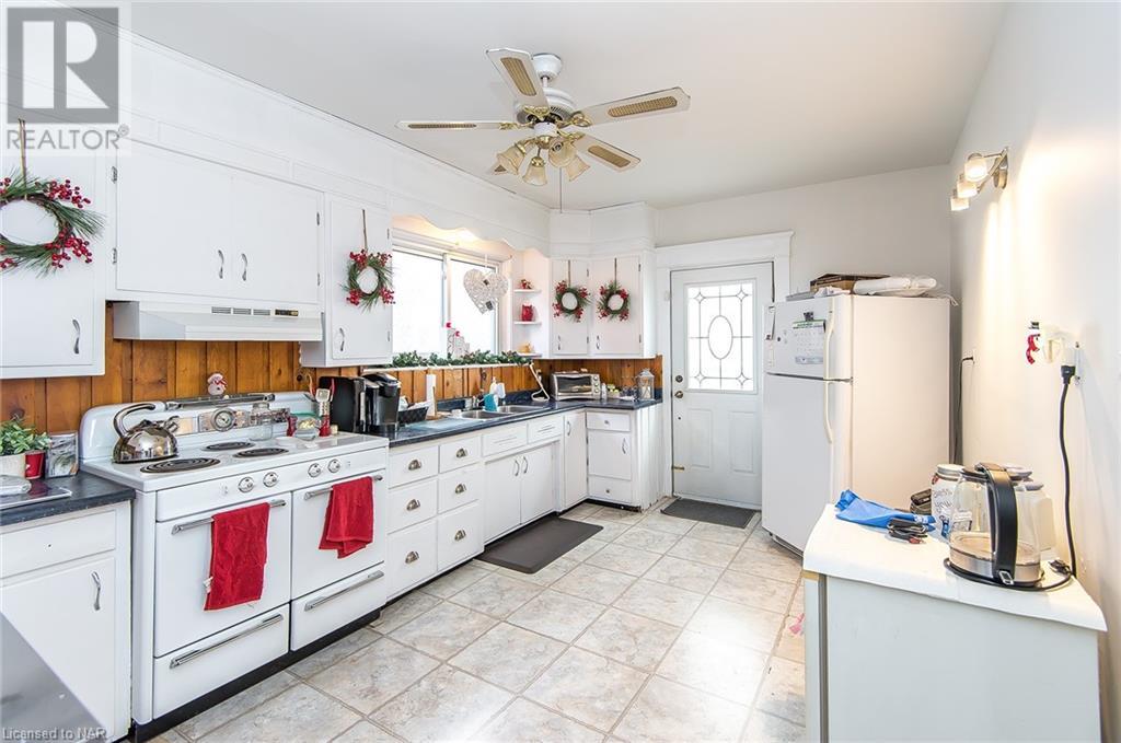 135 Young Street, Welland, Ontario  L3B 4C7 - Photo 15 - 40513520