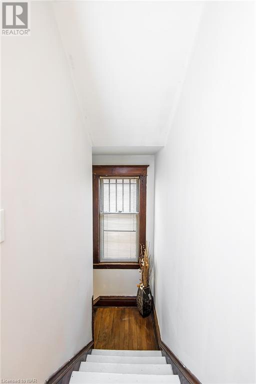 135 Young Street, Welland, Ontario  L3B 4C7 - Photo 17 - 40513520