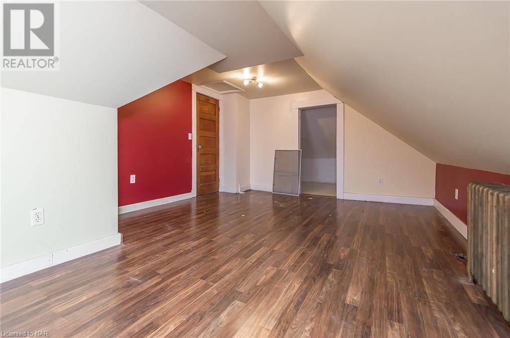 135 Young Street, Welland, Ontario  L3B 4C7 - Photo 24 - 40513520