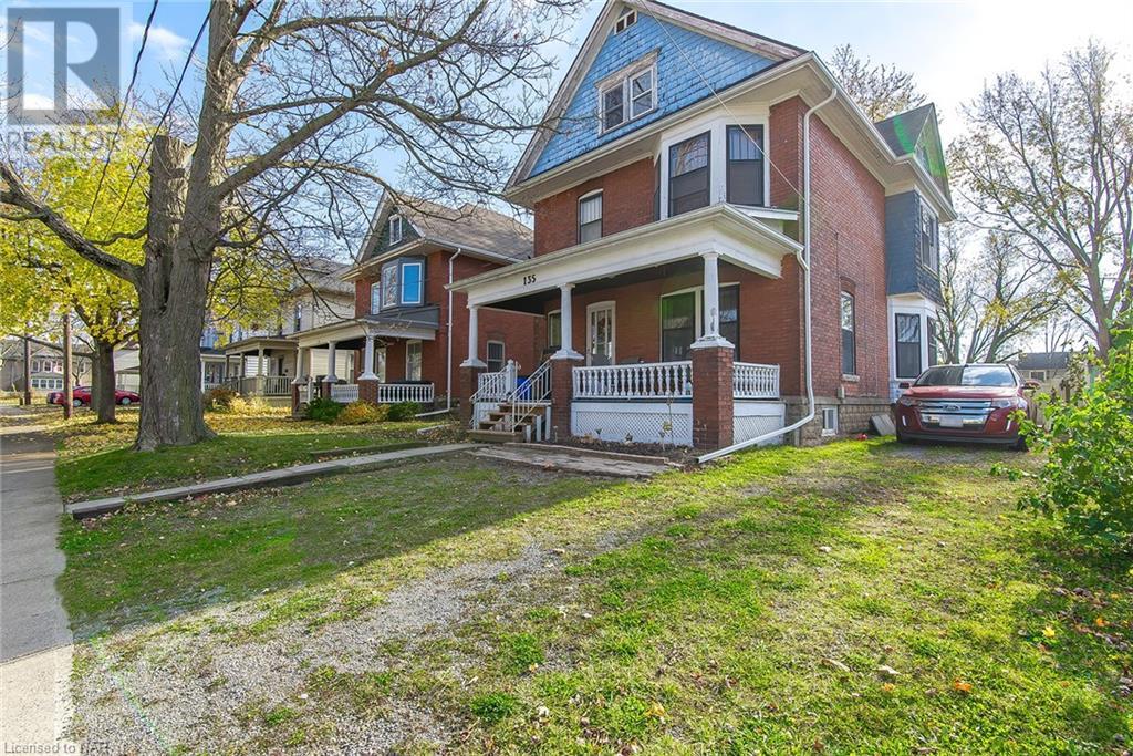 135 Young Street, Welland, Ontario  L3B 4C7 - Photo 4 - 40513520