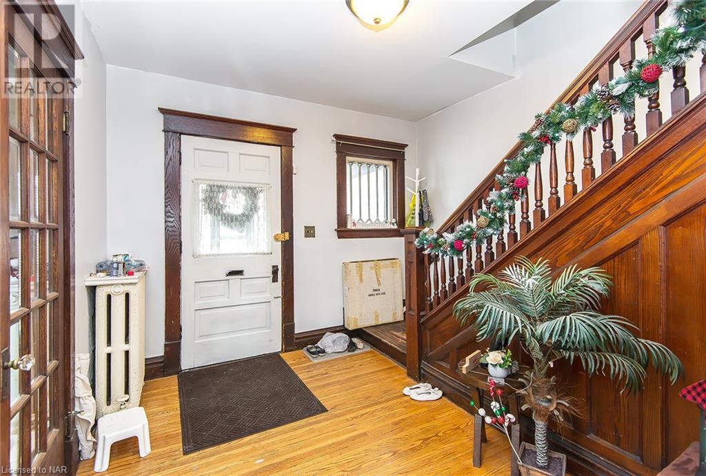 135 Young Street, Welland, Ontario  L3B 4C7 - Photo 9 - 40513520