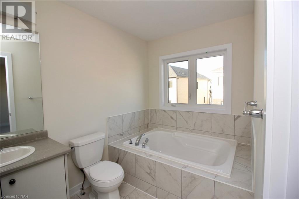 58 Stern Drive, Welland, Ontario  L3B 0M3 - Photo 16 - 40515712