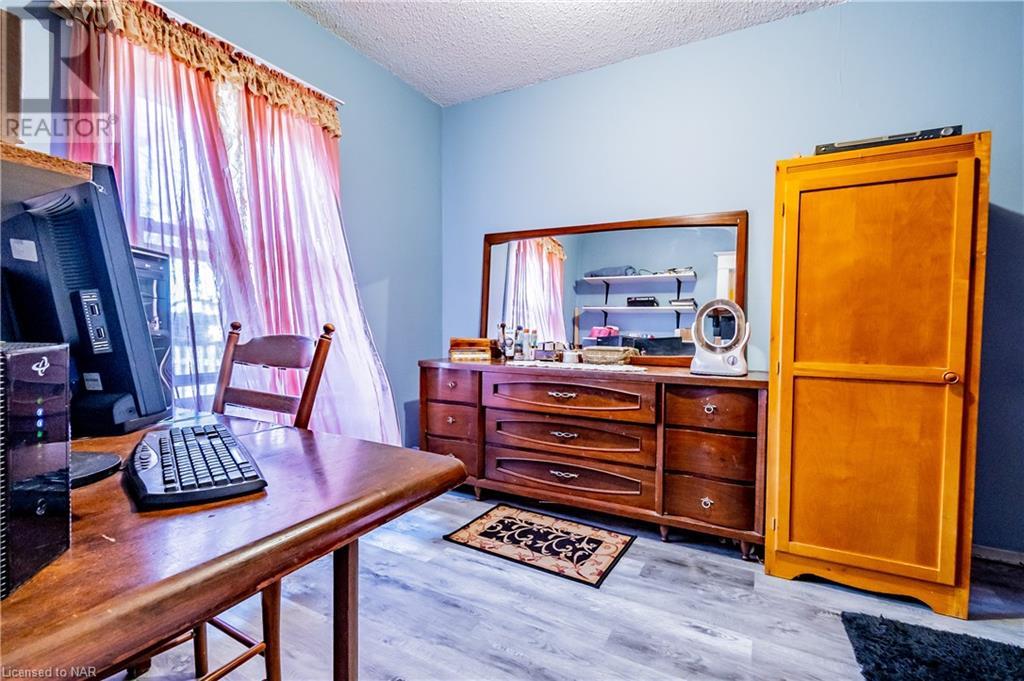 1 Jones Street, St. Catharines, Ontario  L2R 6A8 - Photo 12 - 40514560